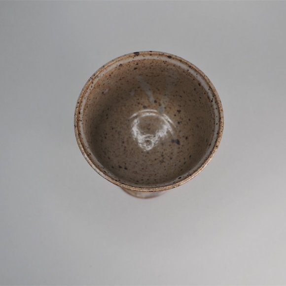 Vintage hand thrown earthenware wine goblet - Picture 6 of 8
